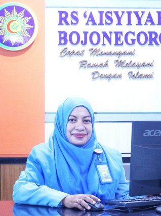 Iin Rahayu K, S.E. M.M
